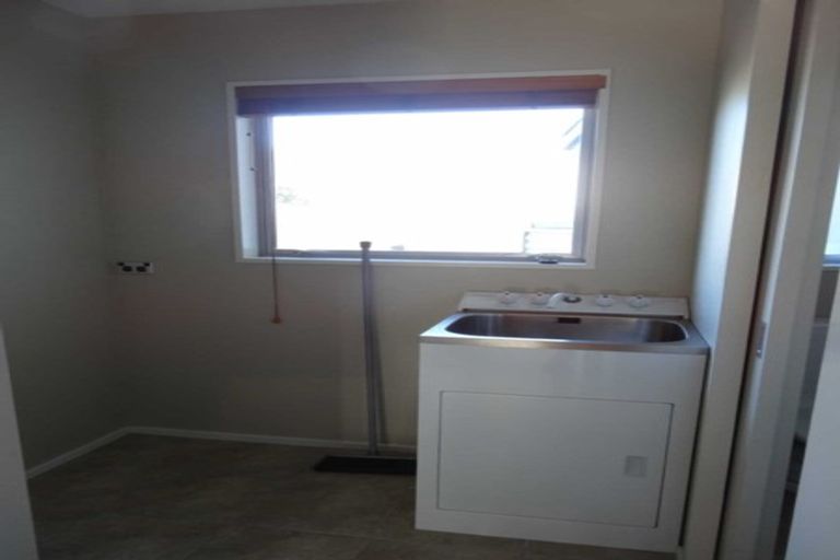 Photo of property in 94a Packe Street, Edgeware, Christchurch, 8013