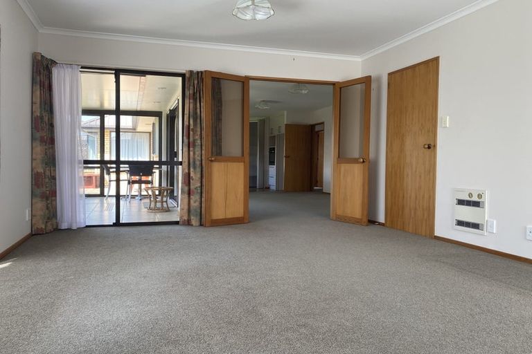 Photo of property in 10 Innisfree Place, Northwood, Christchurch, 8051