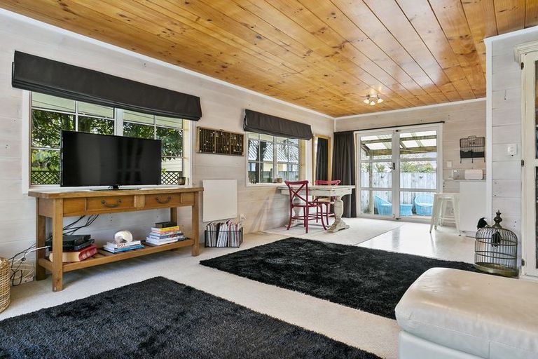 Photo of property in 47 Moore Street, Leamington, Cambridge, 3432