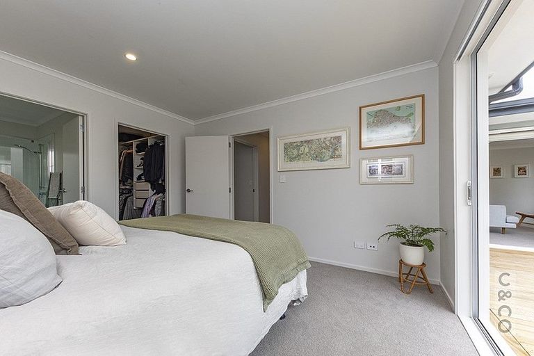 Photo of property in 31 Pitoitoi Drive, Riverhead, 0820