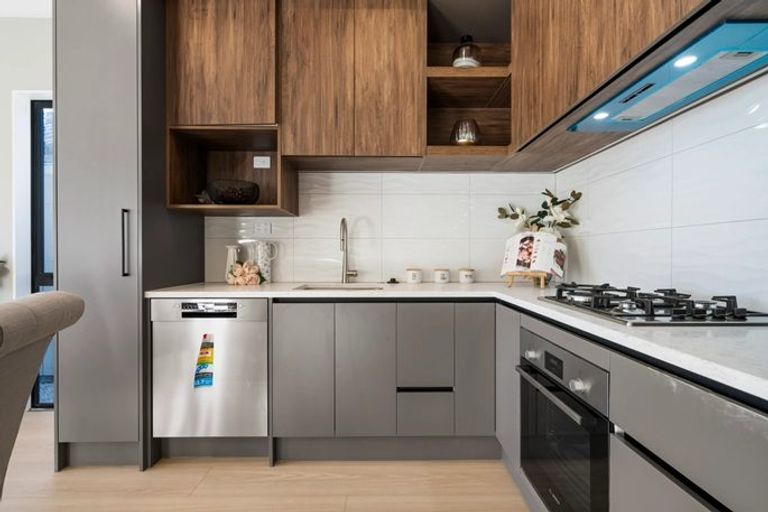 Photo of property in 25 Aituaa Road, Pukekohe, 2120