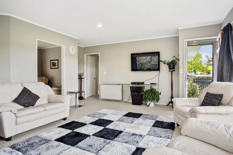 Photo of property in 71 Acacia Bay Road, Nukuhau, Taupo, 3330