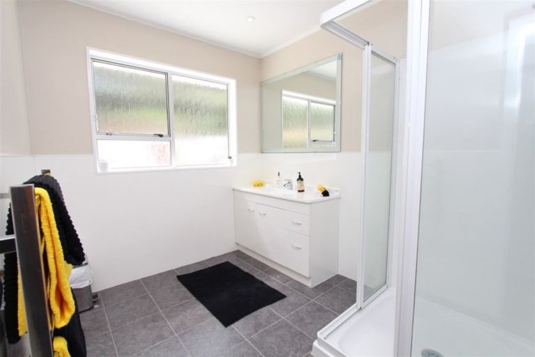 Photo of property in 34 Cortina Avenue, Johnsonville, Wellington, 6037