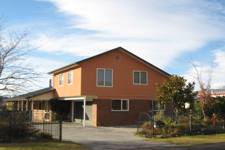 Photo of property in 87 Molyneux Avenue, Cromwell, 9310