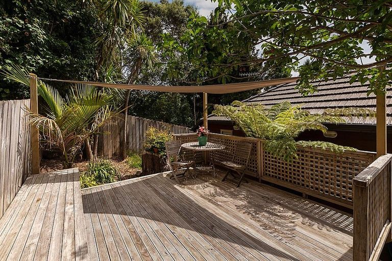 Photo of property in 45a Evans Road, Glen Eden, Auckland, 0602