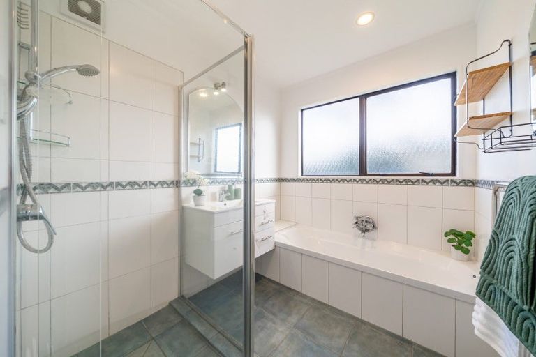 Photo of property in 79 Sea Vista Drive, Pukerua Bay, 5026