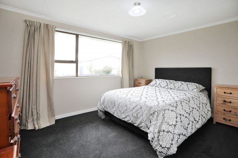 Photo of property in 24 Paterson Street, Grasmere, Invercargill, 9810