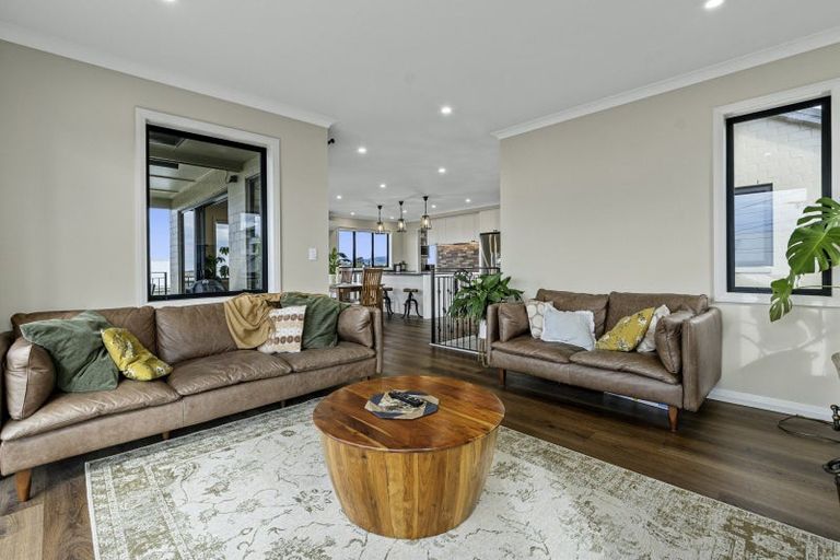 Photo of property in 49 Hinewa Road, Otumoetai, Tauranga, 3110