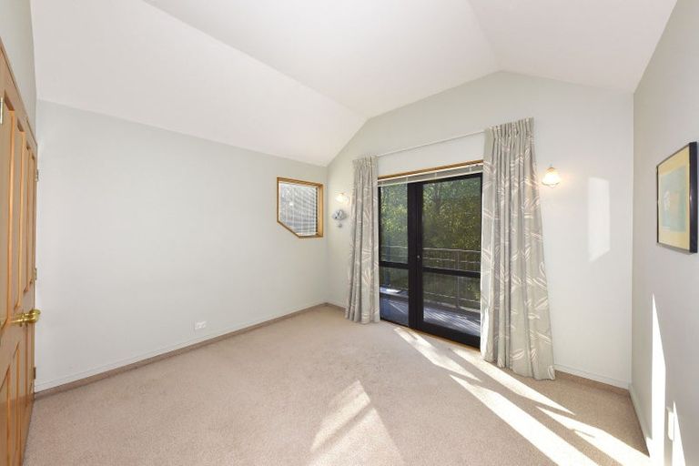 Photo of property in 12 Overdale Drive, Cashmere, Christchurch, 8022