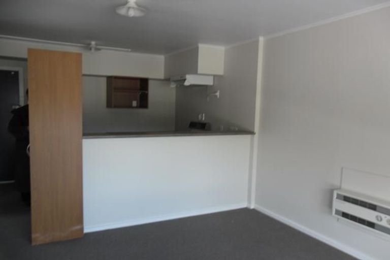 Photo of property in 95 Farmer Crescent, Taita, Lower Hutt, 5011