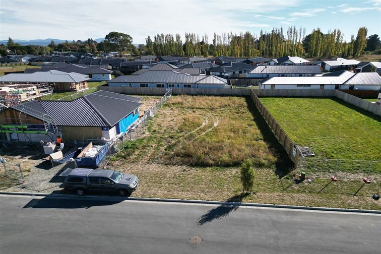 Photo of property in 11 Salkeld Place, Woodend, 7610