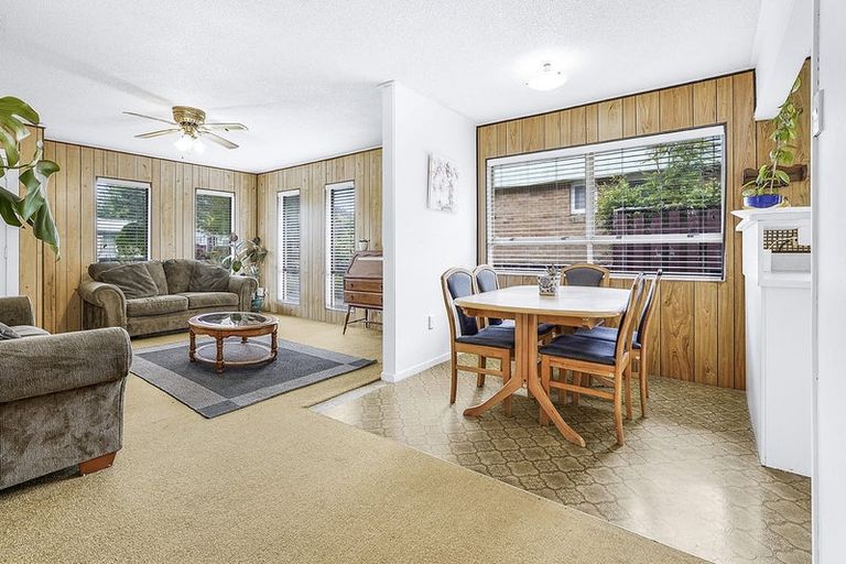 Photo of property in 33 Anthony Crescent, Bader, Hamilton, 3206