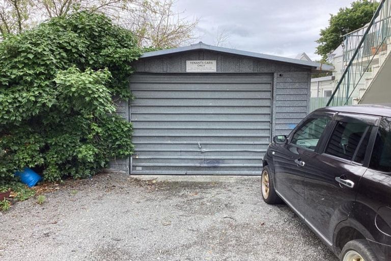 Photo of property in 4a Grove Road, Addington, Christchurch, 8024