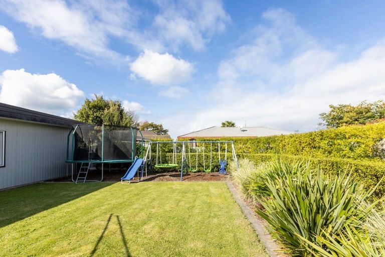 Photo of property in 11 Roskilda Crescent, Taradale, Napier, 4112