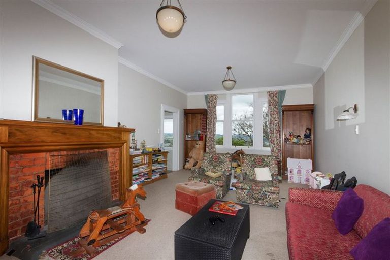 Photo of property in 14 Great North Road, Saint Johns Hill, Whanganui, 4500