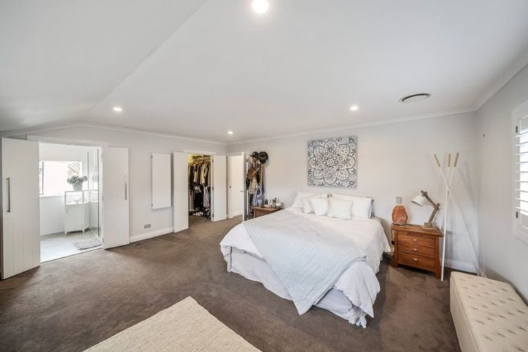 Photo of property in 36 Richmond Street, Fitzroy, New Plymouth, 4312