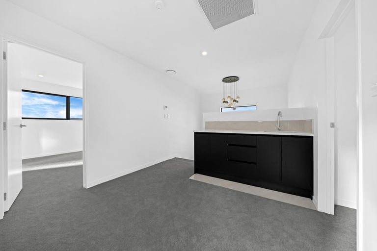 Photo of property in 16 Gertrude Cole Road, Clarks Beach, 2122