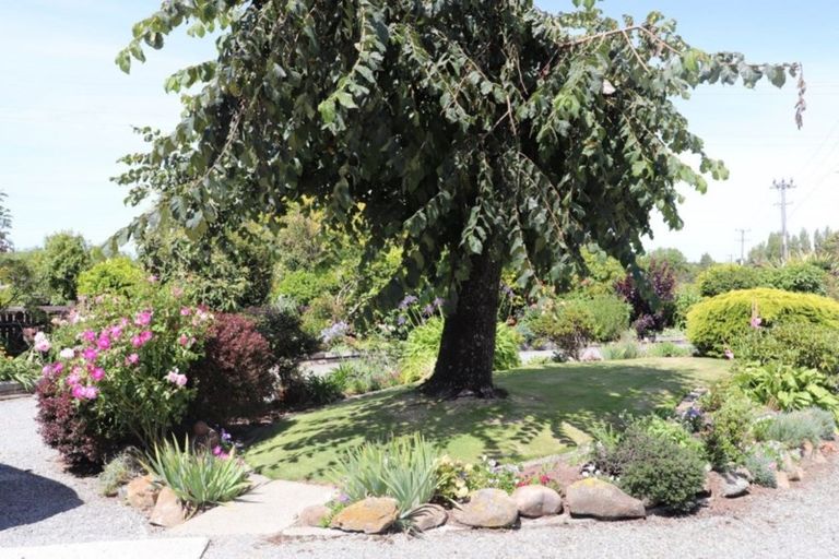 Photo of property in 1 Edendale-woodlands Highway, Woodlands, Invercargill, 9871