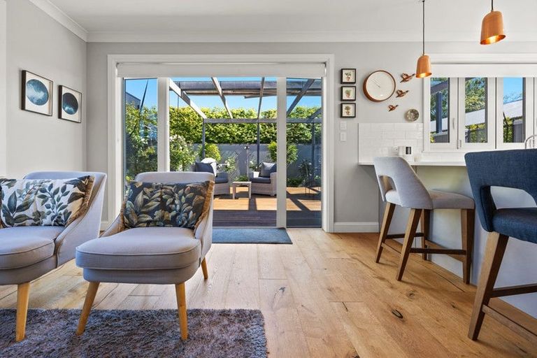 Photo of property in 42 Normans Road, Strowan, Christchurch, 8052