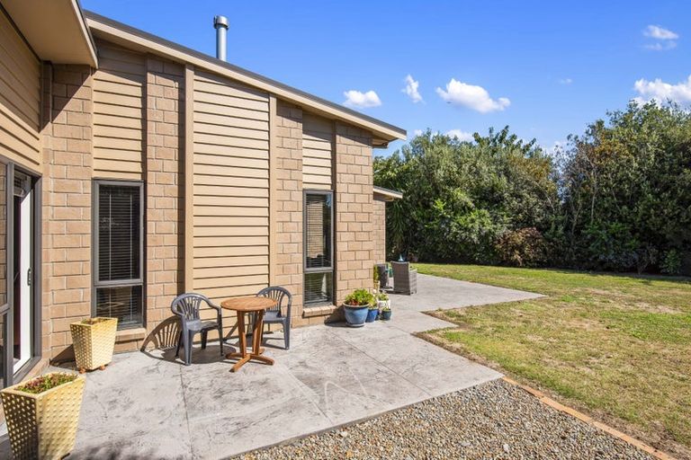 Photo of property in 3 Wood Leigh, Paraparaumu Beach, Paraparaumu, 5032
