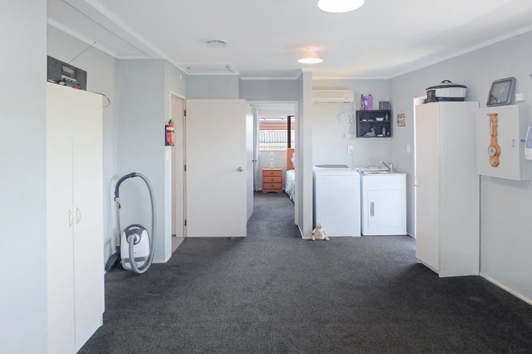 Photo of property in 71 Seabury Avenue, Foxton Beach, Foxton, 4815