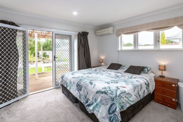 Photo of property in 37 Taverner Street, Carterton, 5713