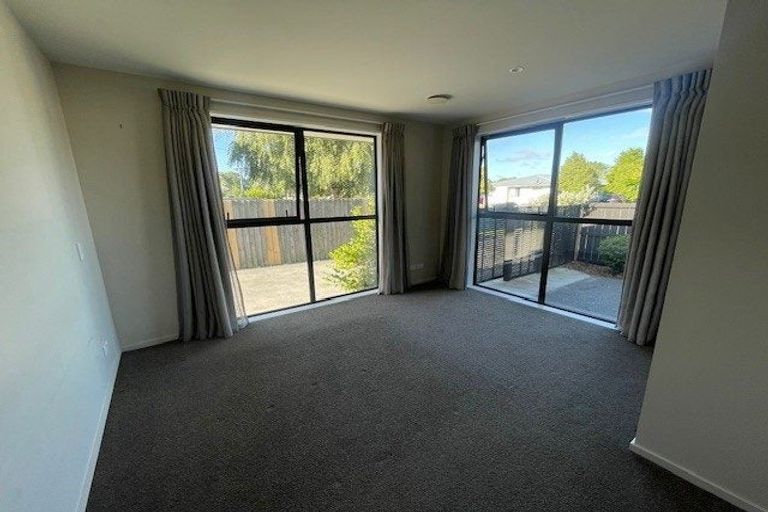 Photo of property in 1/57 Geraldine Street, Edgeware, Christchurch, 8013