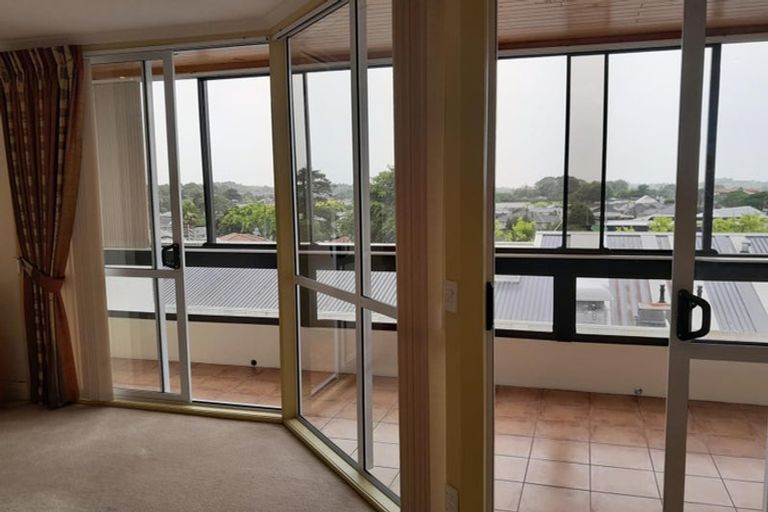 Photo of property in 5/18 Seddon Street, Pukekohe, 2120