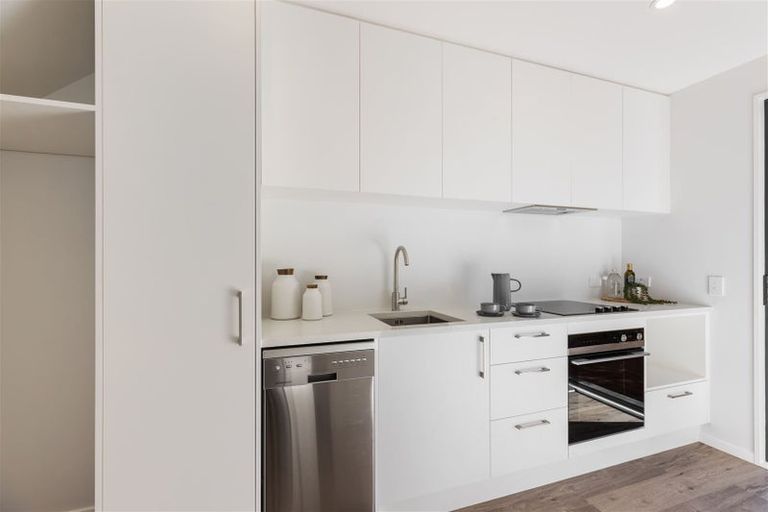 Photo of property in 86d Olliviers Road, Phillipstown, Christchurch, 8011