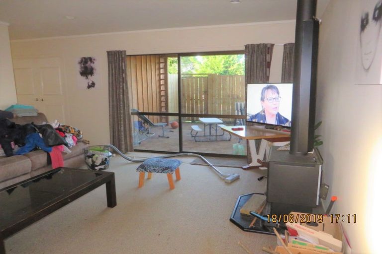 Photo of property in 141 Jesmond Road, Karaka, Drury, 2578