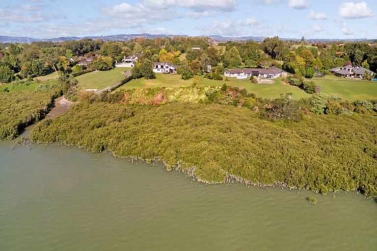 Photo of property in 53 Island View Road, Karaka, Papakura, 2580