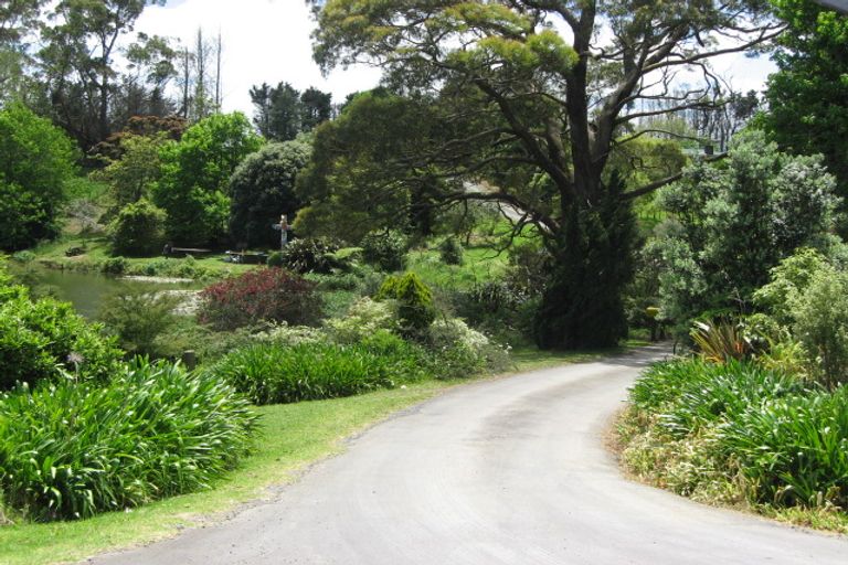 Photo of property in 165a Mill Road, Bombay, 2675