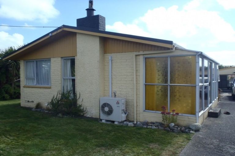 Photo of property in 10 Cook Street, Carters Beach, Westport, 7825