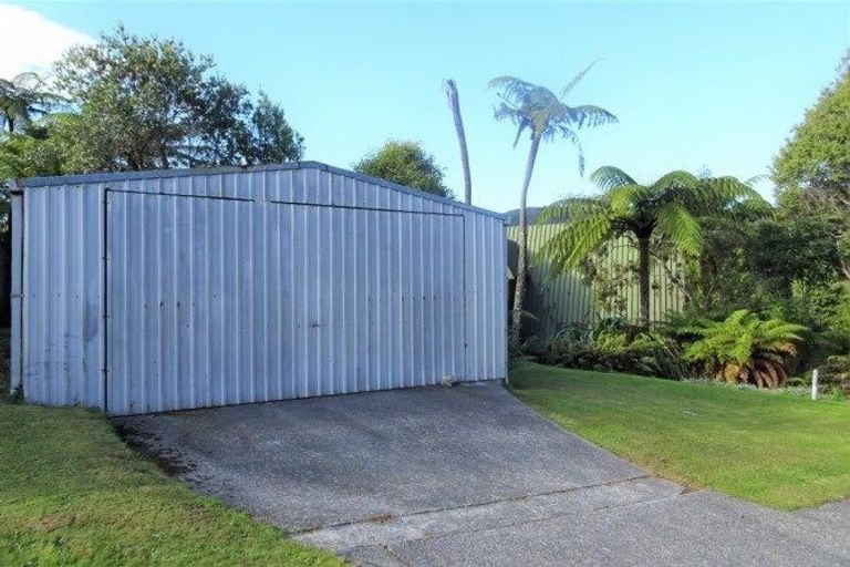 Photo of property in 8 Leith Crescent, Greymouth, 7805