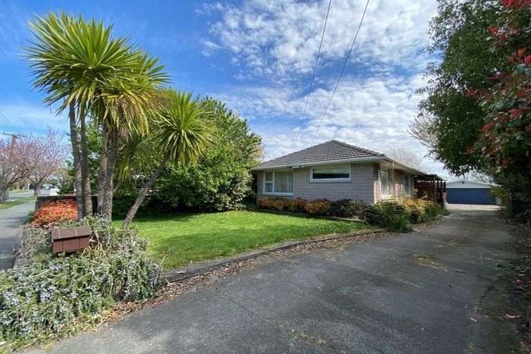 Photo of property in 31 Martbern Crescent, Bishopdale, Christchurch, 8053