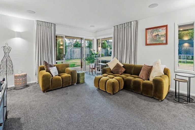Photo of property in 31 Westview Crescent, West Melton, 7618