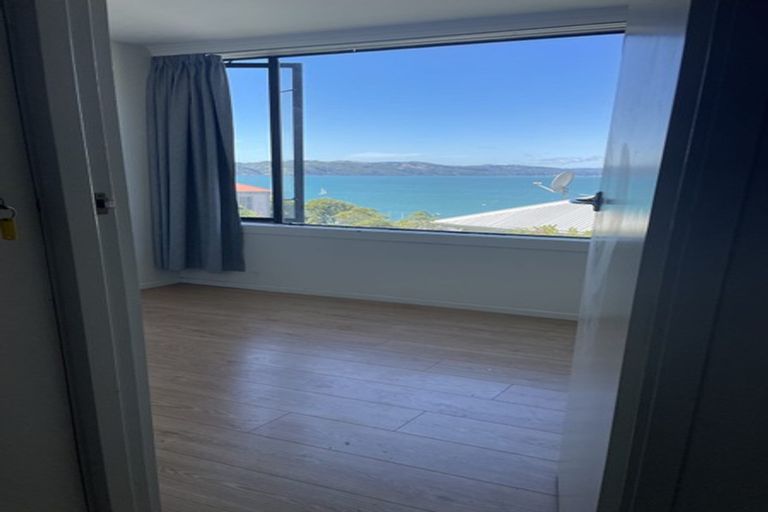 Photo of property in 4/2 Oriental Terrace, Mount Victoria, Wellington, 6011