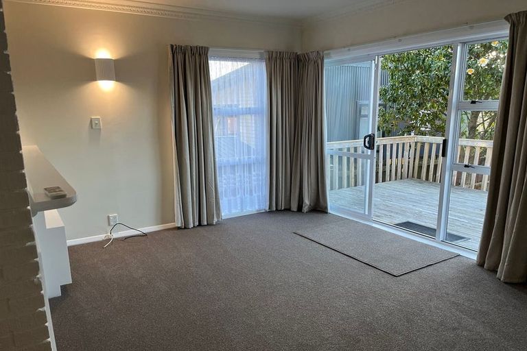 Photo of property in 92 Wilkie Crescent, Naenae, Lower Hutt, 5011