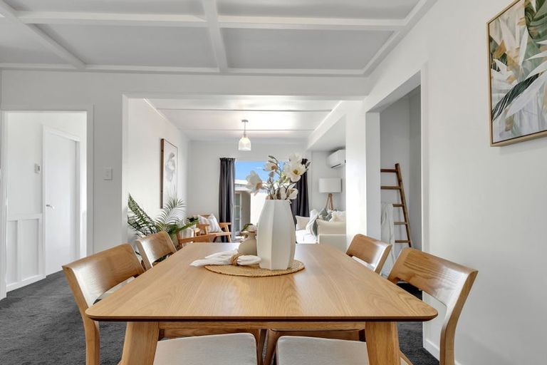 Photo of property in 5 Sunrise Avenue, Owhata, Rotorua, 3010