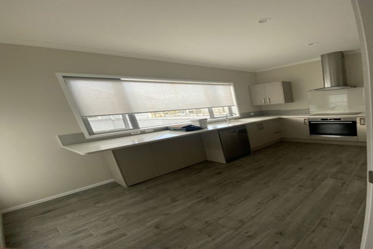 Photo of property in 19 Rue D' Amarres, Gulf Harbour, Whangaparaoa, 0930