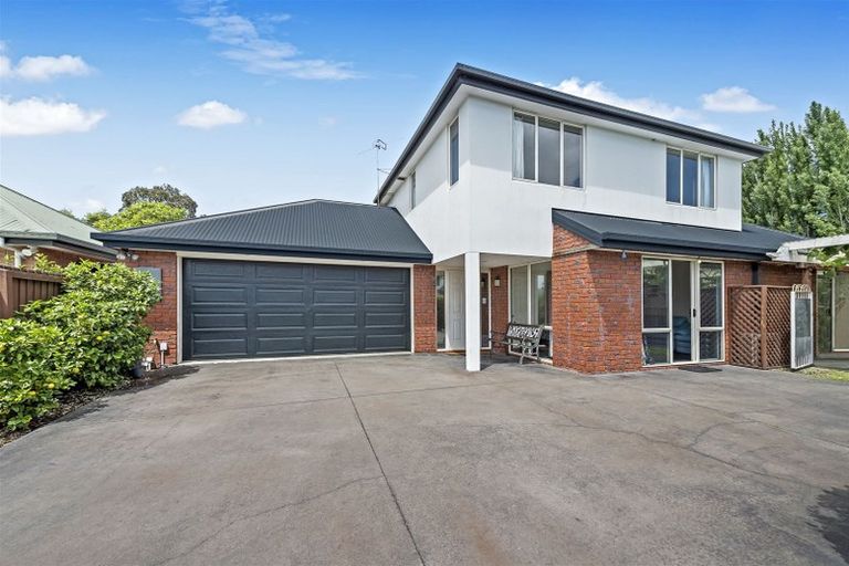 Photo of property in 6 Rosefield Lane, Northcote, Christchurch, 8052