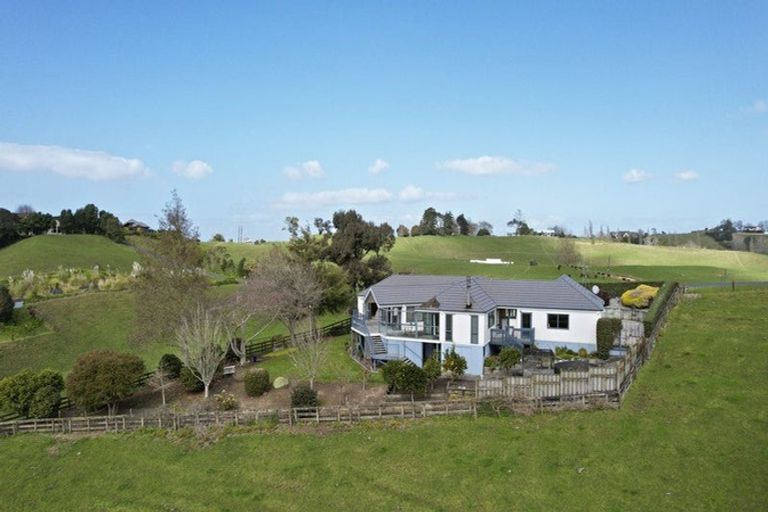 Photo of property in 30 Stonebridge Road, Temple View, Hamilton, 3289