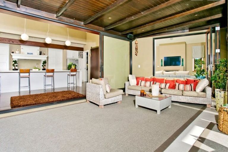 Photo of property in 314 Matua Road, Kumeu, 0891