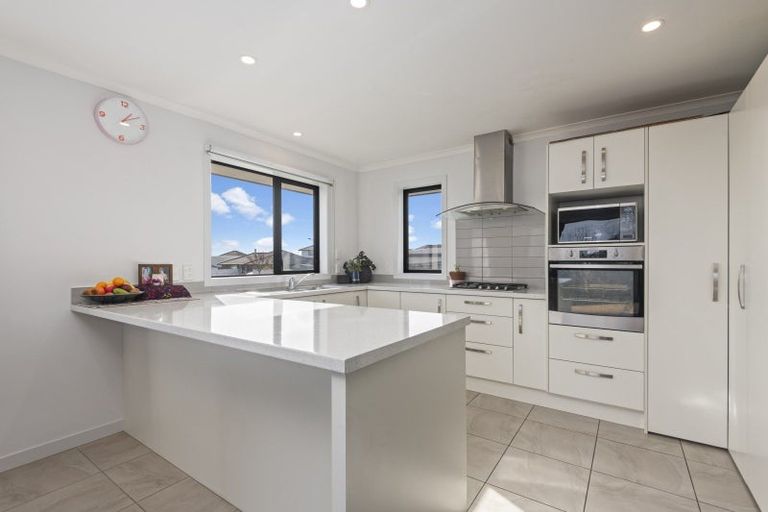 Photo of property in 38 Varsity Heights, Fitzherbert, Palmerston North, 4410