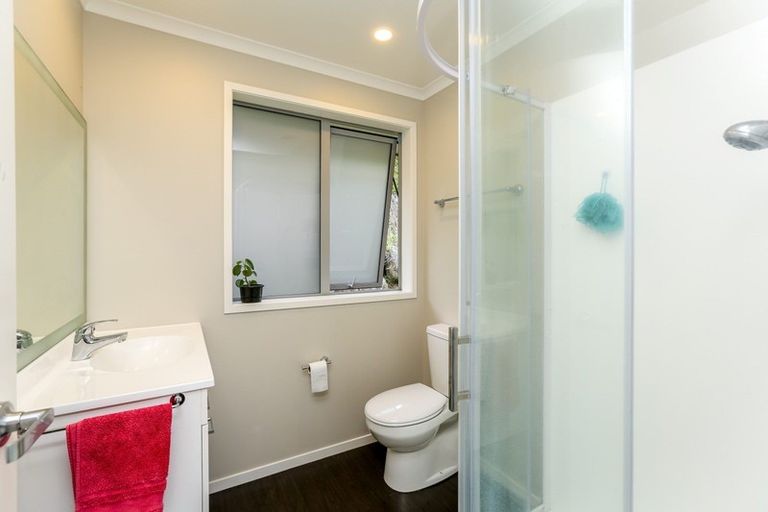 Photo of property in 37 Ainslee Street, Highlands Park, New Plymouth, 4312
