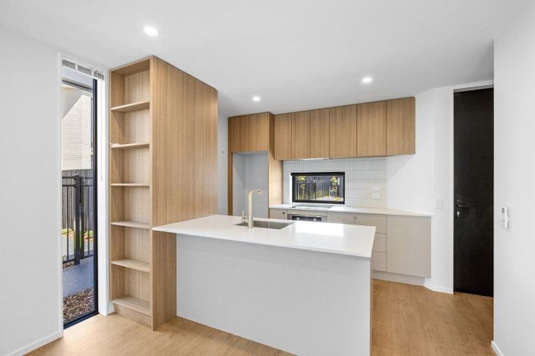 Photo of property in 3/88 Holly Road, St Albans, Christchurch, 8014