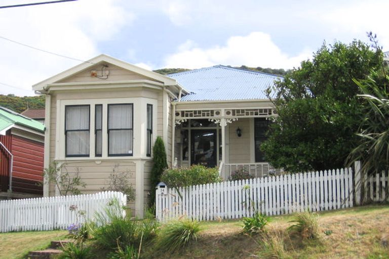 Photo of property in 34 Eden Street, Island Bay, Wellington, 6023