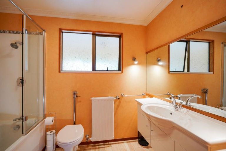 Photo of property in 54 Mckellar Road, Seaward Bush, Invercargill, 9871