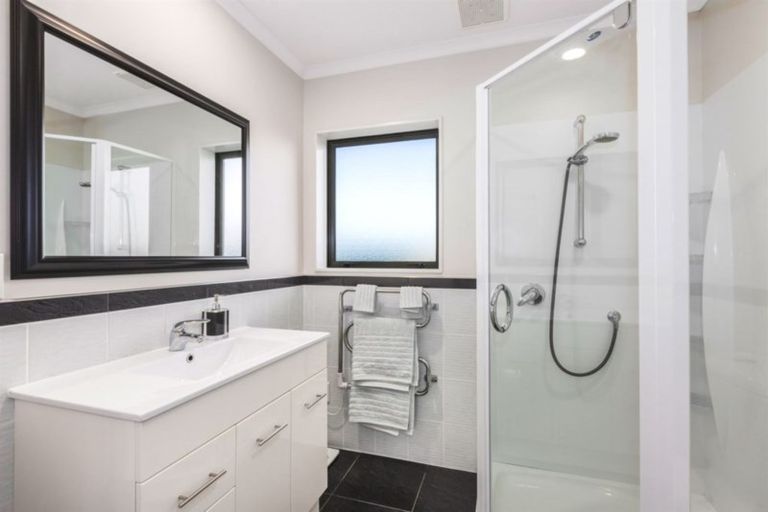 Photo of property in 29 Nelson Avenue, Aotea, Porirua, 5024