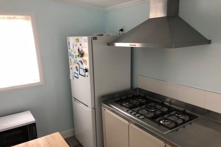 Photo of property in 404 Lascelles Street, Saint Leonards, Hastings, 4120